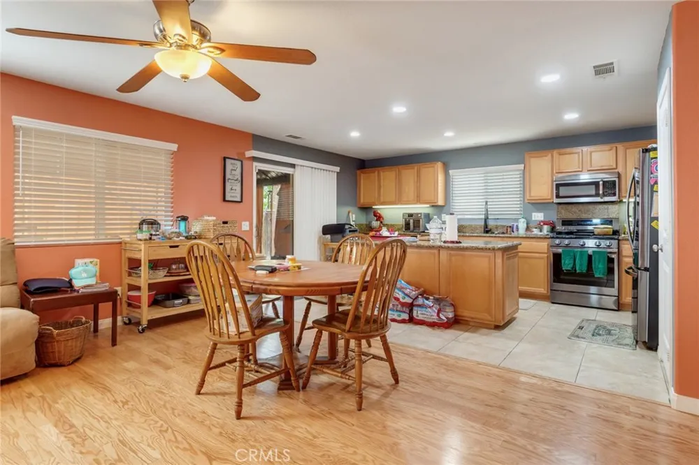 52988 Astrid Lake Elsinore, CA 92532