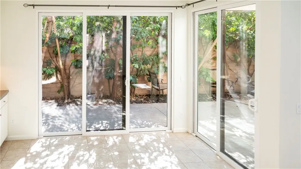 188 Crescent Moon Irvine, CA 92602