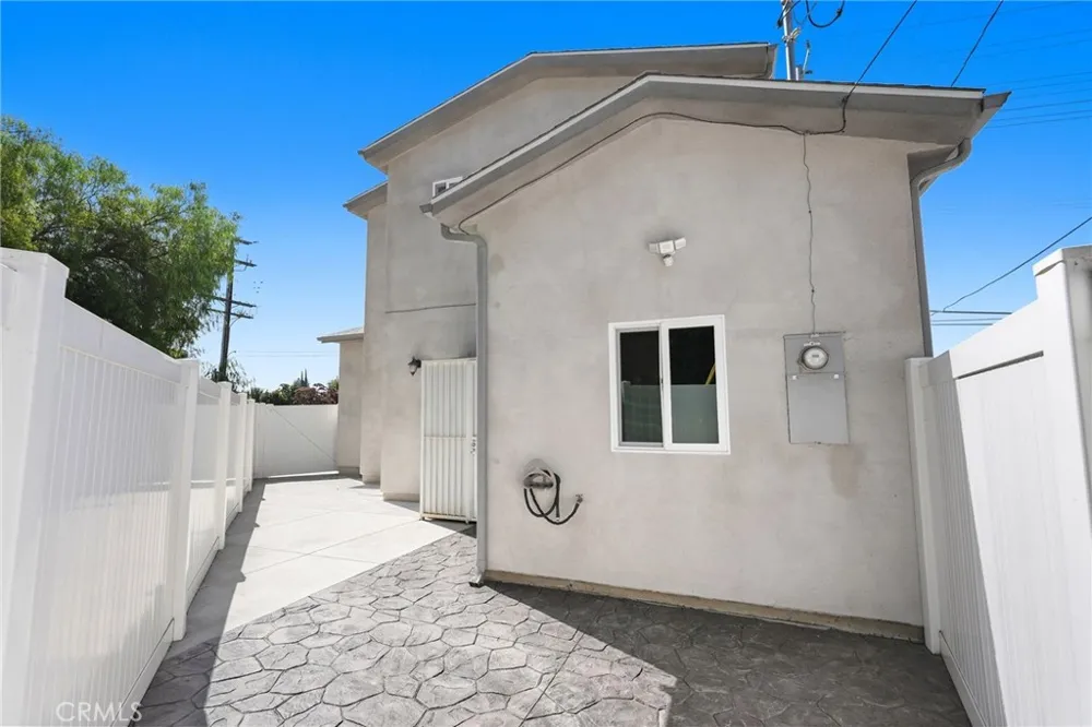 16507 San Fernando Mission Boulevard Granada Hills, CA 91344