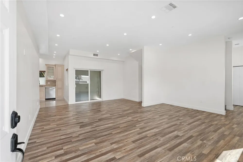 16507 San Fernando Mission Boulevard Granada Hills, CA 91344