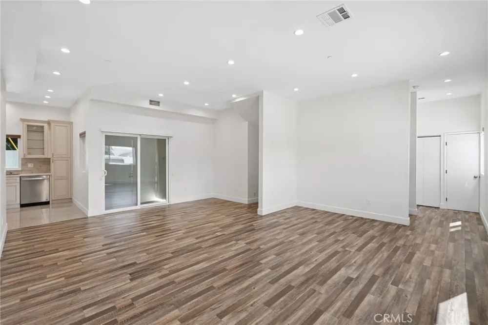 16507 San Fernando Mission Boulevard Granada Hills, CA 91344