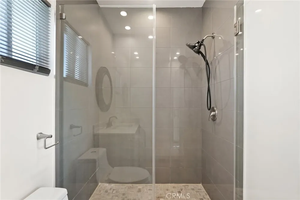 16507 San Fernando Mission Boulevard Granada Hills, CA 91344