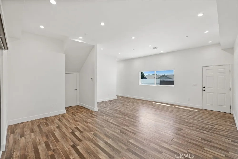 16507 San Fernando Mission Boulevard Granada Hills, CA 91344