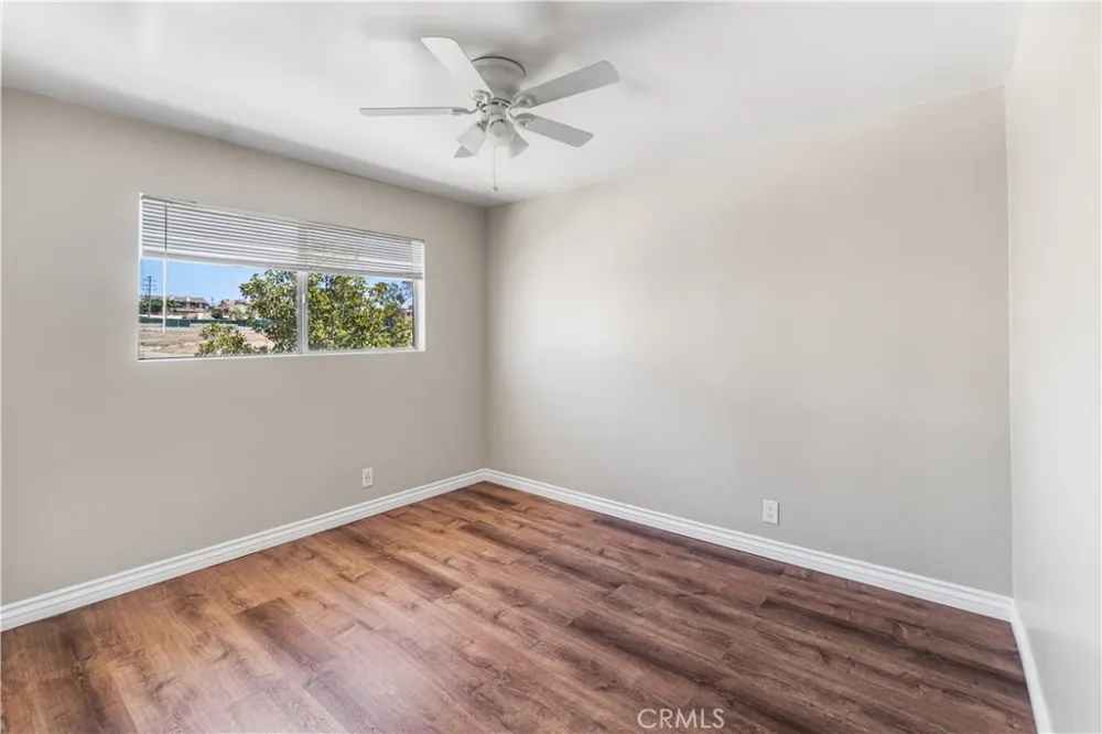 2699 E 20th Signal Hill, CA 90755