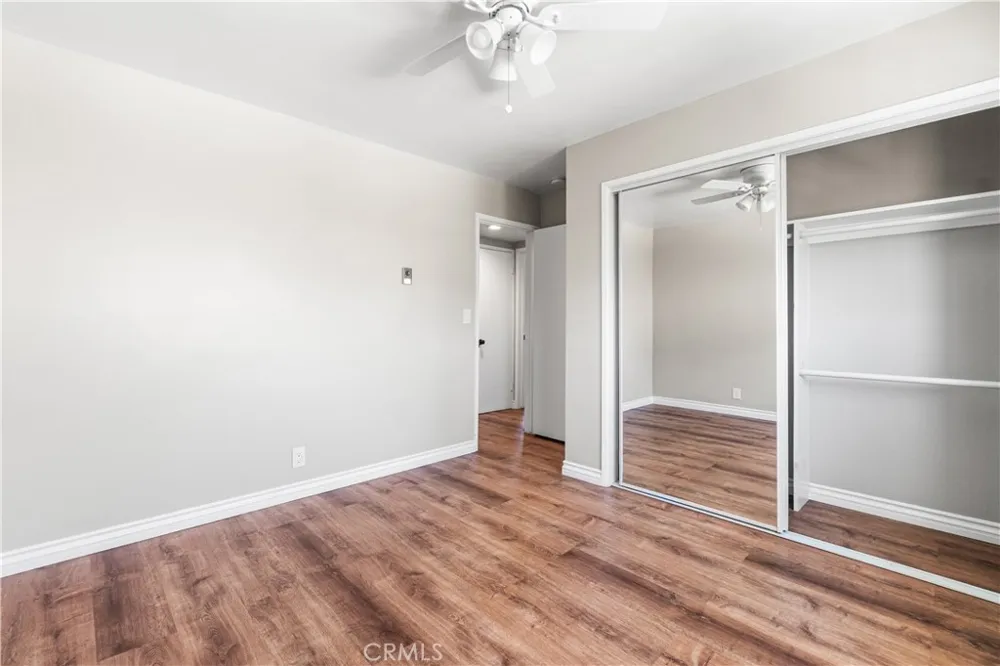 2699 E 20th Signal Hill, CA 90755