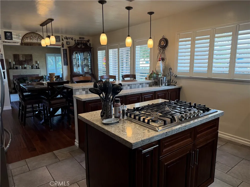 2210 Rockway West Covina, CA 91790