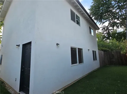 12921 NORRIS (BACK HOUSE)