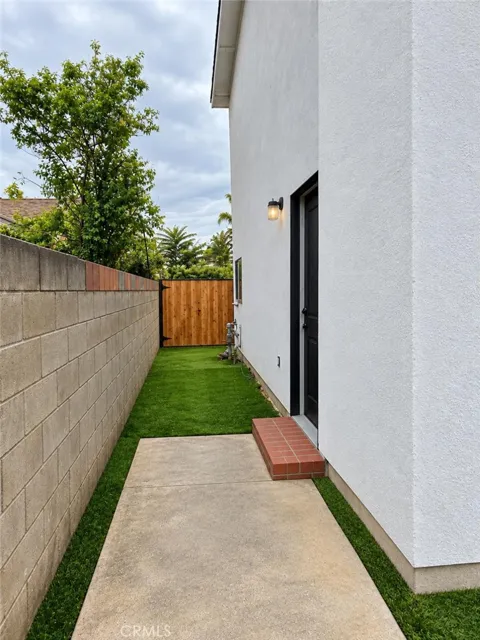 12921 NORRIS (BACK HOUSE)