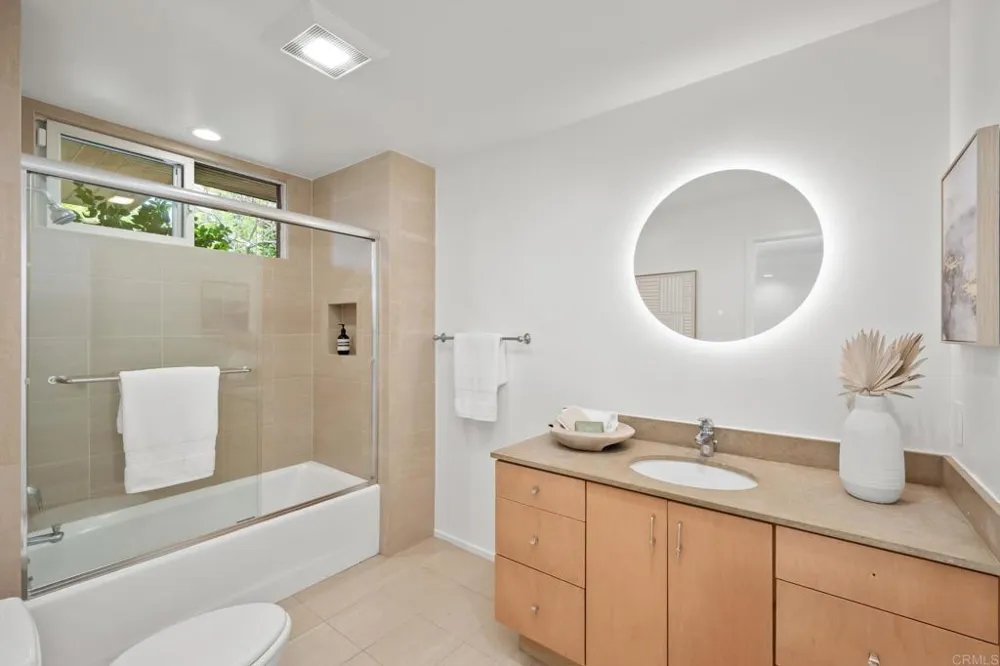 280 Torrey Pines Terrace Del Mar, CA 92014