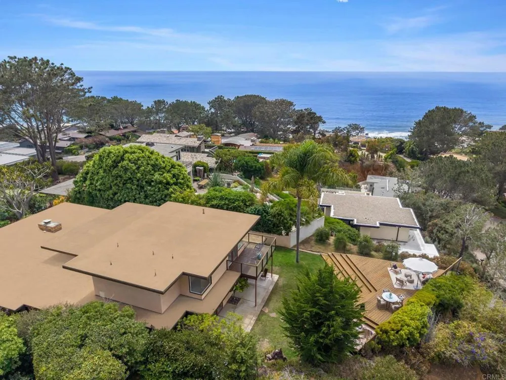 280 Torrey Pines Terrace Del Mar, CA 92014
