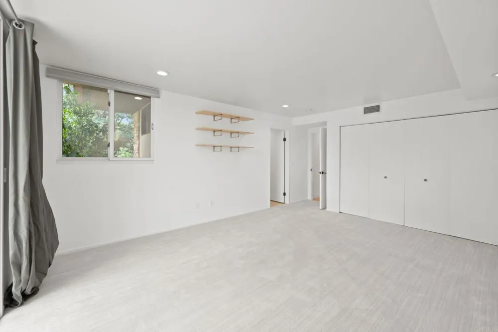 280 Torrey Pines Terrace Del Mar, CA 92014