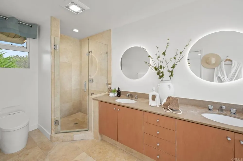280 Torrey Pines Terrace Del Mar, CA 92014