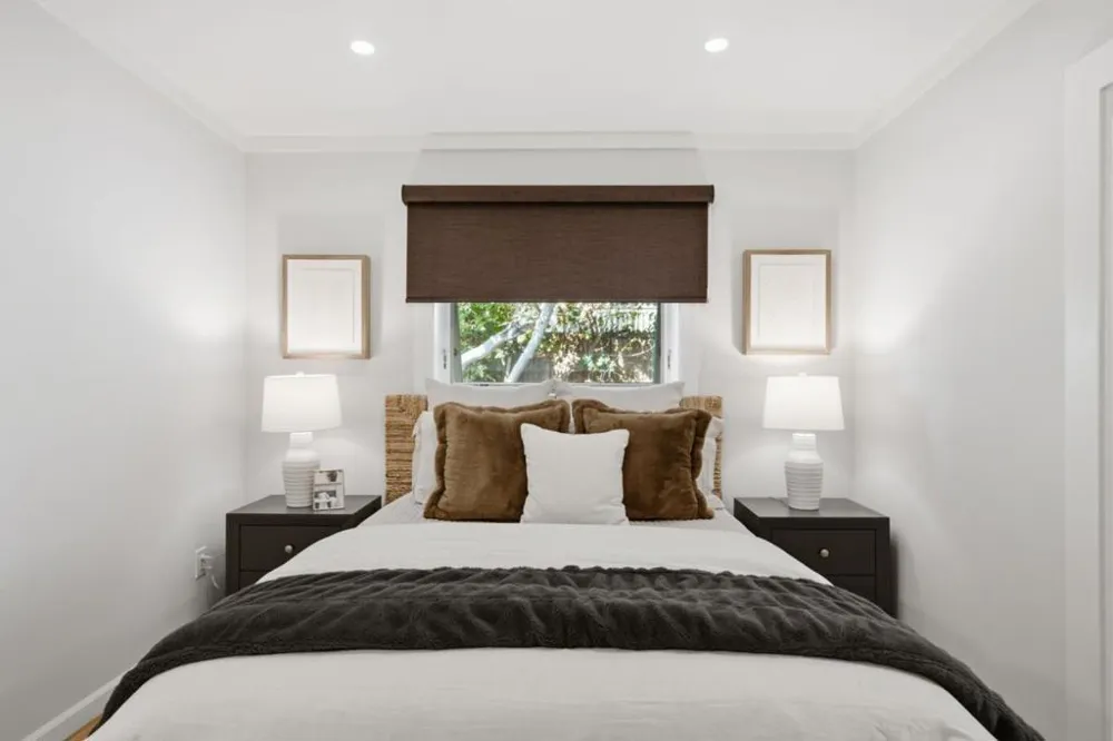 190 E Middlefield Road Mountain View, CA 94043