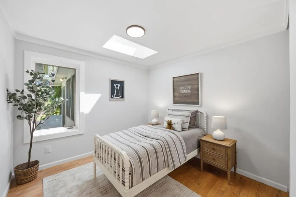 190 E Middlefield Road Mountain View, CA 94043