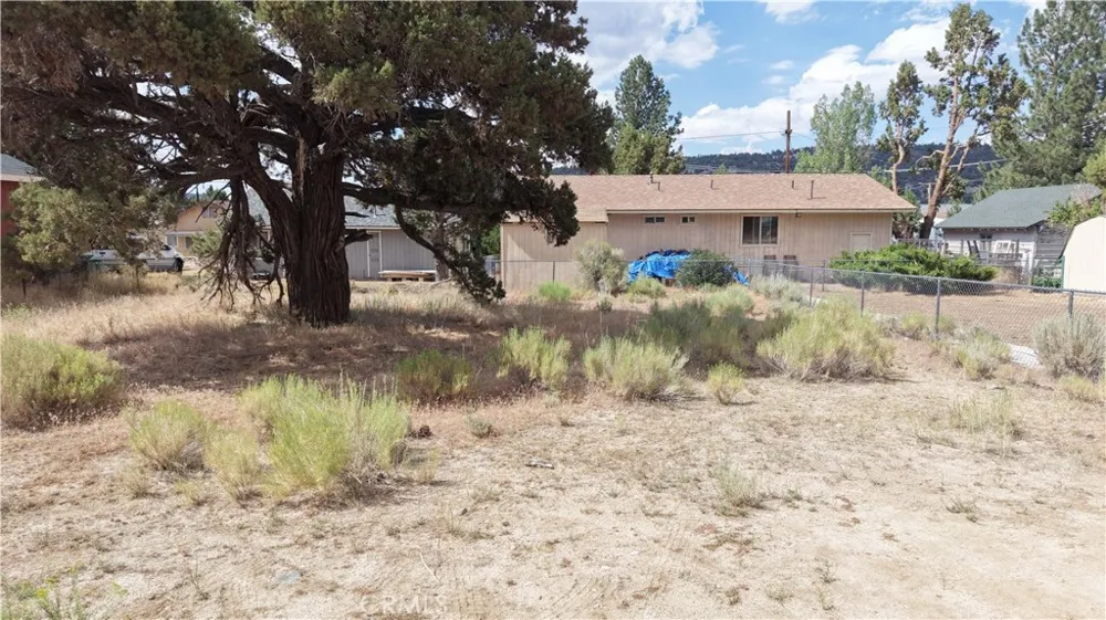 111 3rd Ln Big Bear Lake, CA 92315