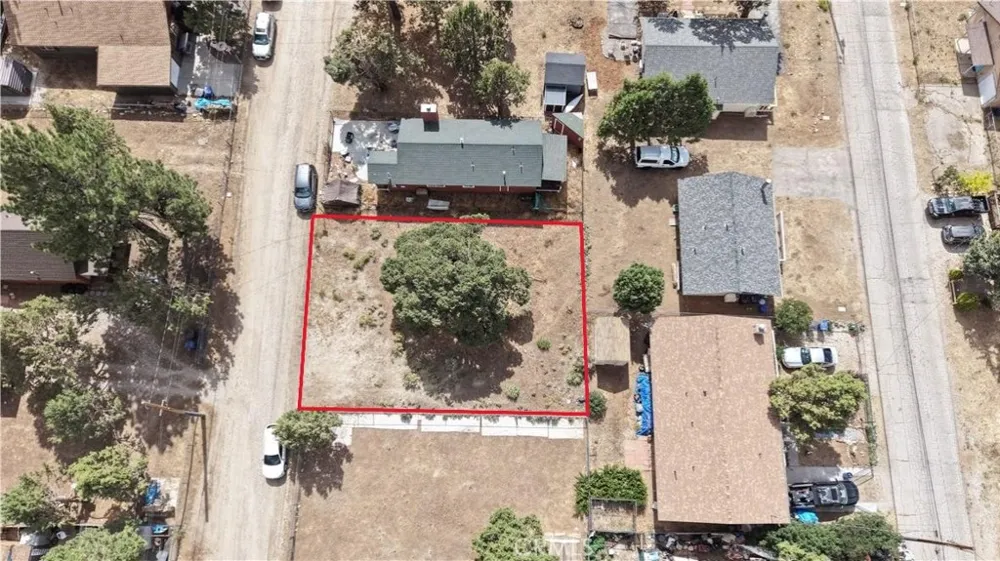 111 3rd Ln Big Bear Lake, CA 92315