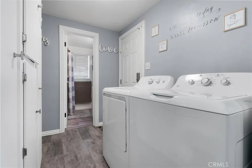 3415 Wenatchee Bakersfield, CA 93306
