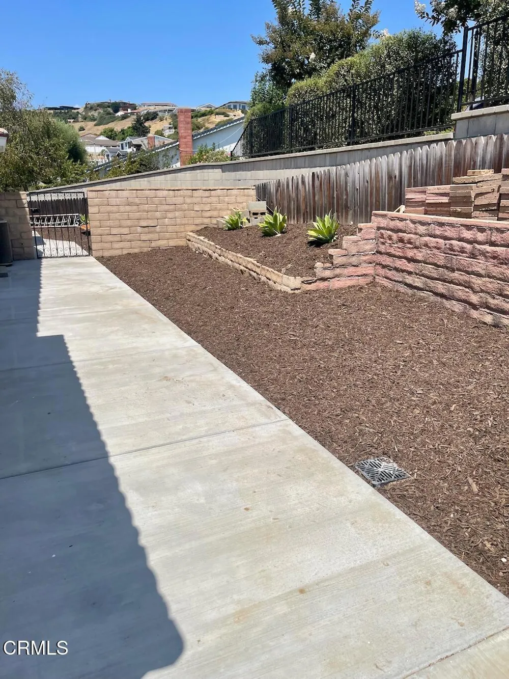 642 Creekmont Court Ventura, CA 93003