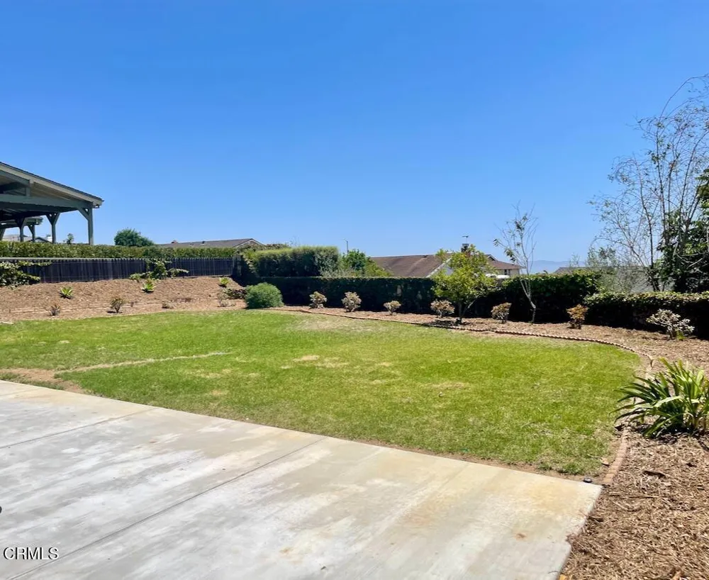 642 Creekmont Court Ventura, CA 93003