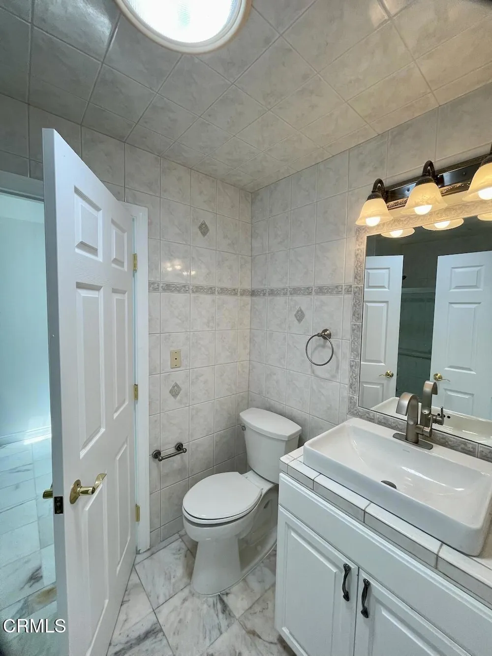 642 Creekmont Court Ventura, CA 93003
