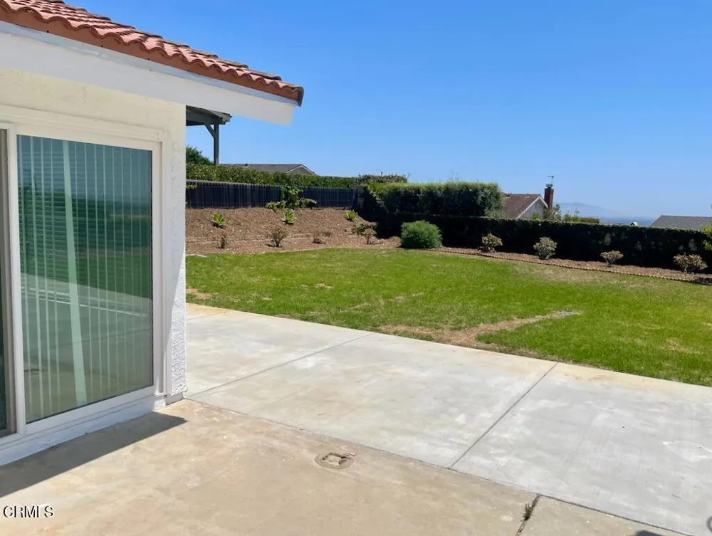642 Creekmont Court Ventura, CA 93003