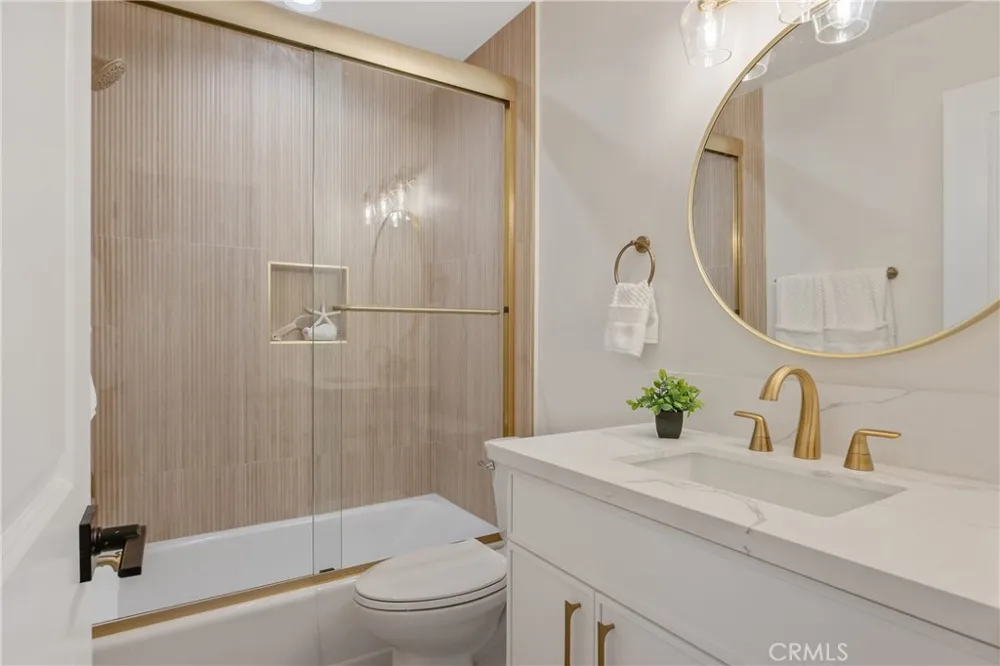 4600 Via Dolce #206 Marina del Rey, CA 90292