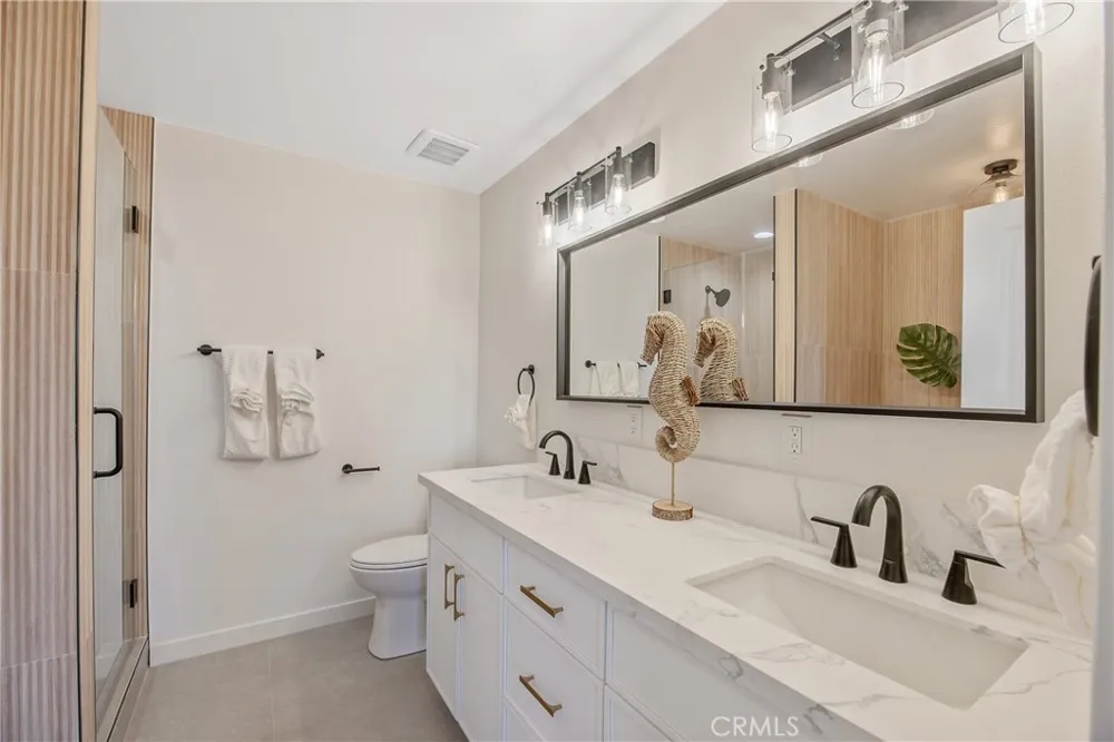4600 Via Dolce #206 Marina del Rey, CA 90292