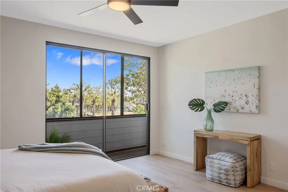 4600 Via Dolce #206 Marina del Rey, CA 90292