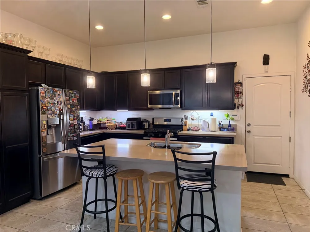 5014 Birch Montclair, CA 91763