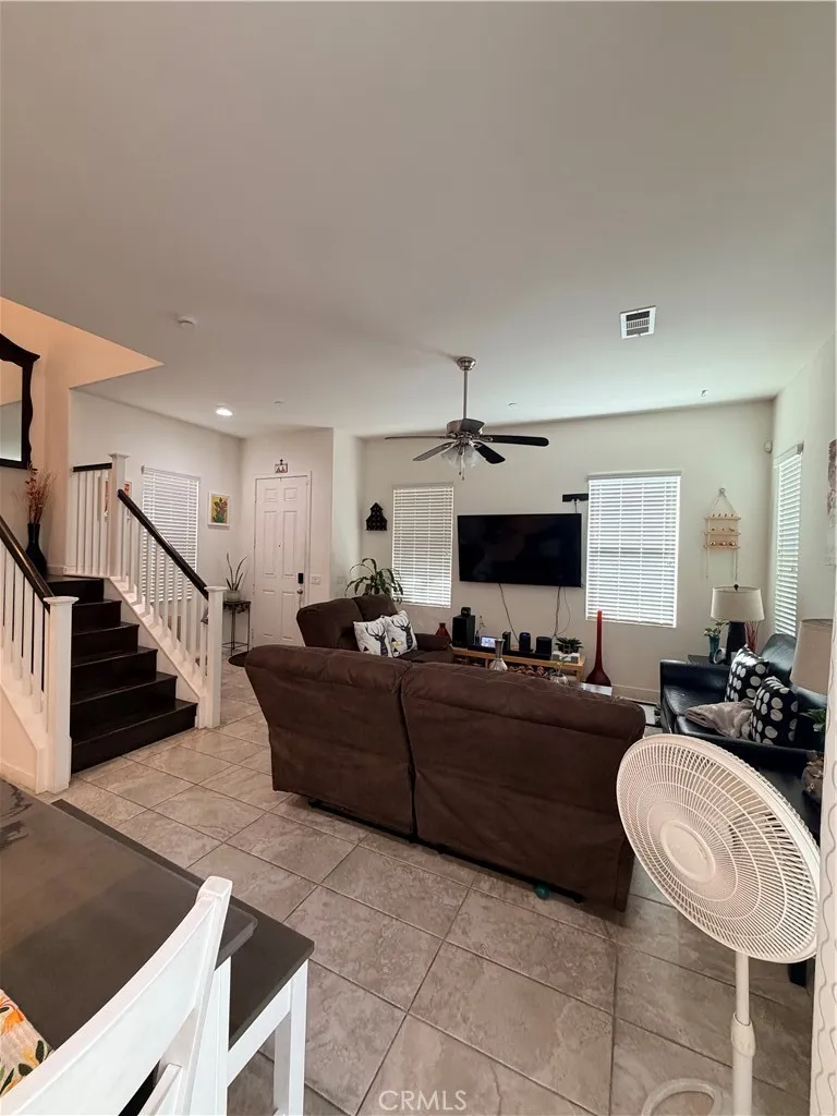 5014 Birch Montclair, CA 91763