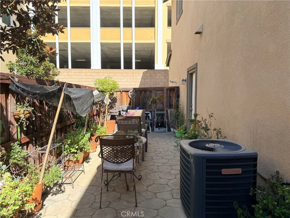 5014 Birch Montclair, CA 91763