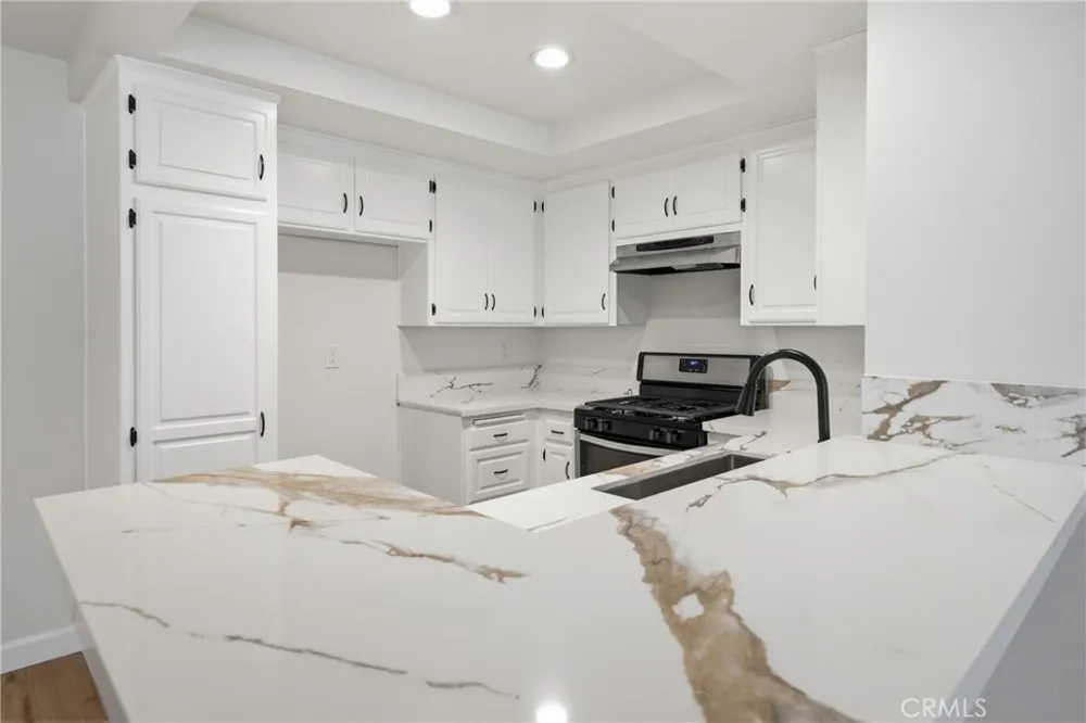 24278 El Pilar Laguna Niguel, CA 92677