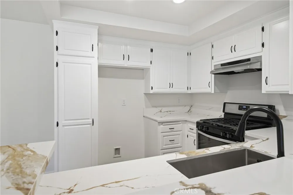 24278 El Pilar Laguna Niguel, CA 92677