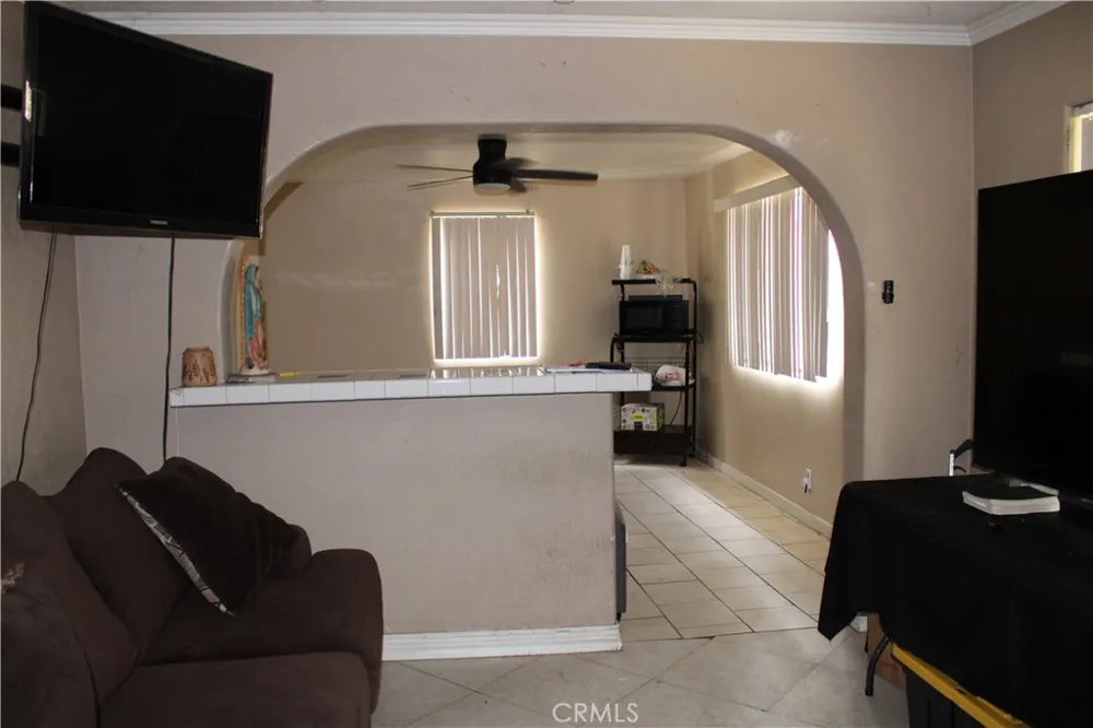 12130 Elliott Avenue El Monte, CA 91732