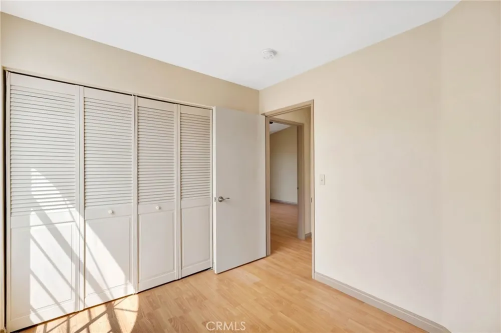 7420 Corbin ave #8 Reseda, CA 91335