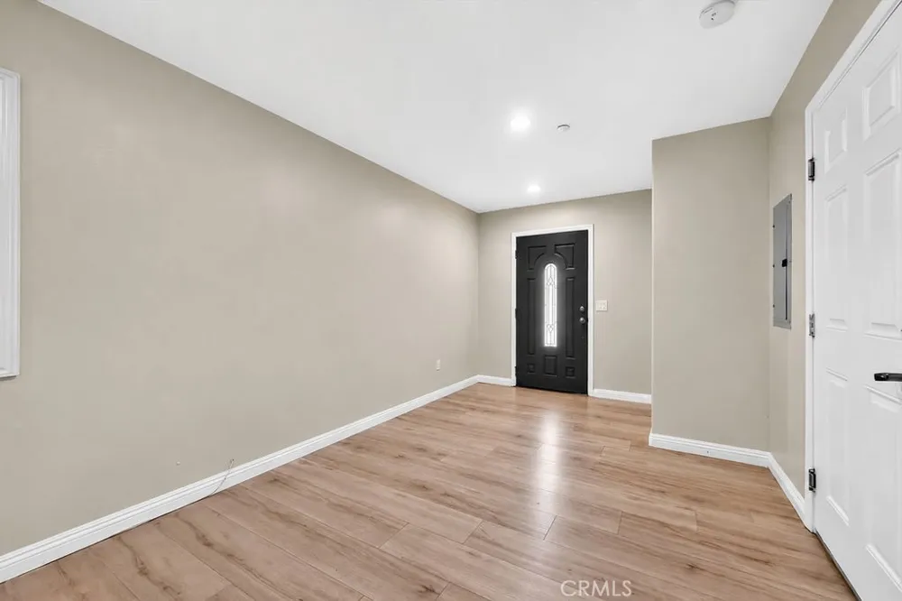 7592 Artesia Blvd #D Buena Park, CA 90621