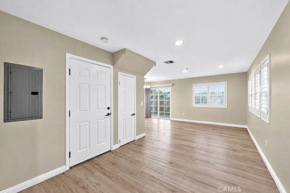 7592 Artesia Blvd #D Buena Park, CA 90621