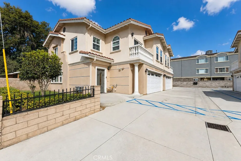 7592 Artesia Blvd #D Buena Park, CA 90621