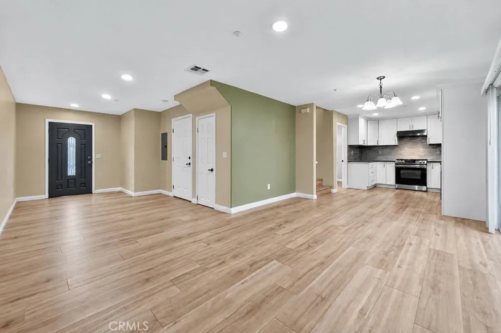 7592 Artesia Blvd #D Buena Park, CA 90621