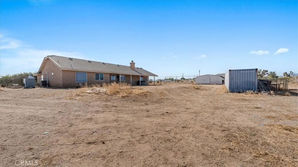 12858 Atsina Phelan, CA 92371