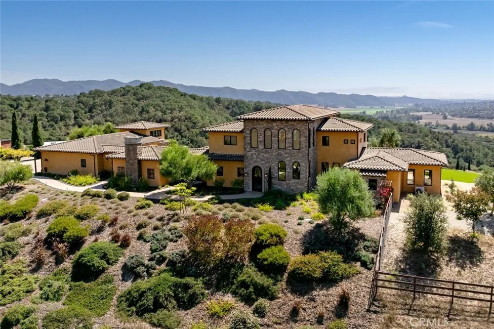 3515 Camino Purisima Arroyo Grande, CA 93420