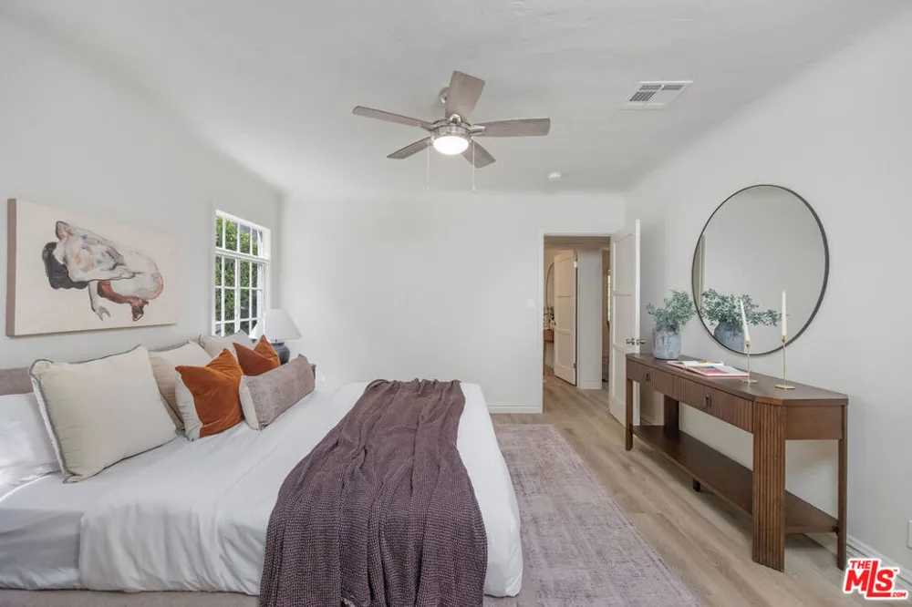 718 Westbourne Drive West Hollywood, CA 90069
