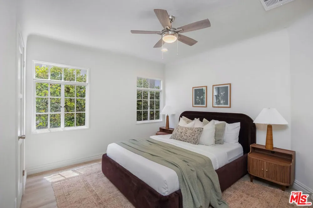 718 Westbourne Drive West Hollywood, CA 90069