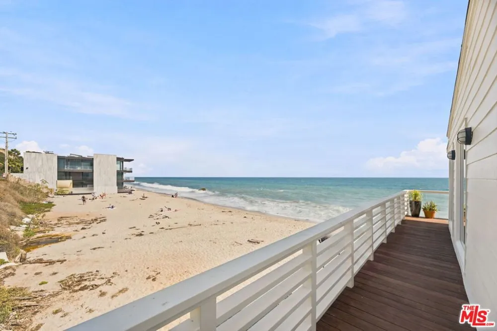 24742 Malibu Road Malibu, CA 90265
