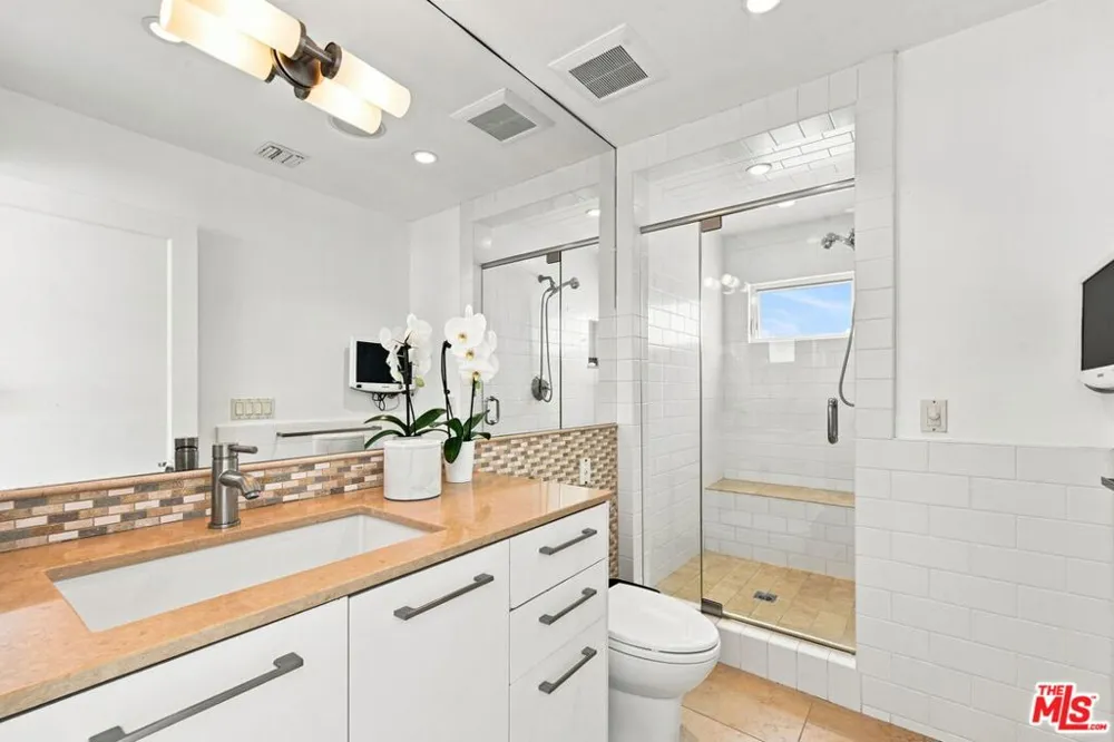 24742 Malibu Road Malibu, CA 90265