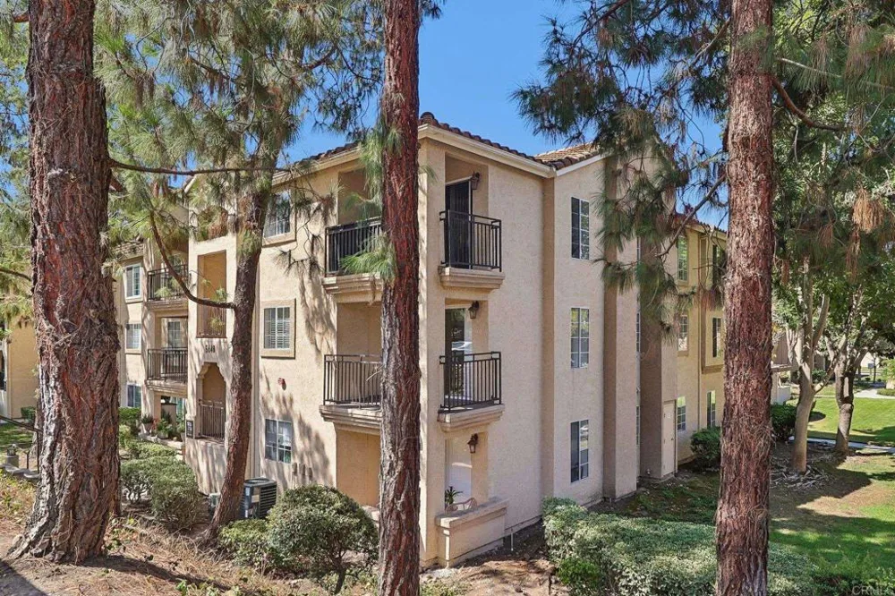 5648 Amaya Drive #118 La Mesa, CA 91942