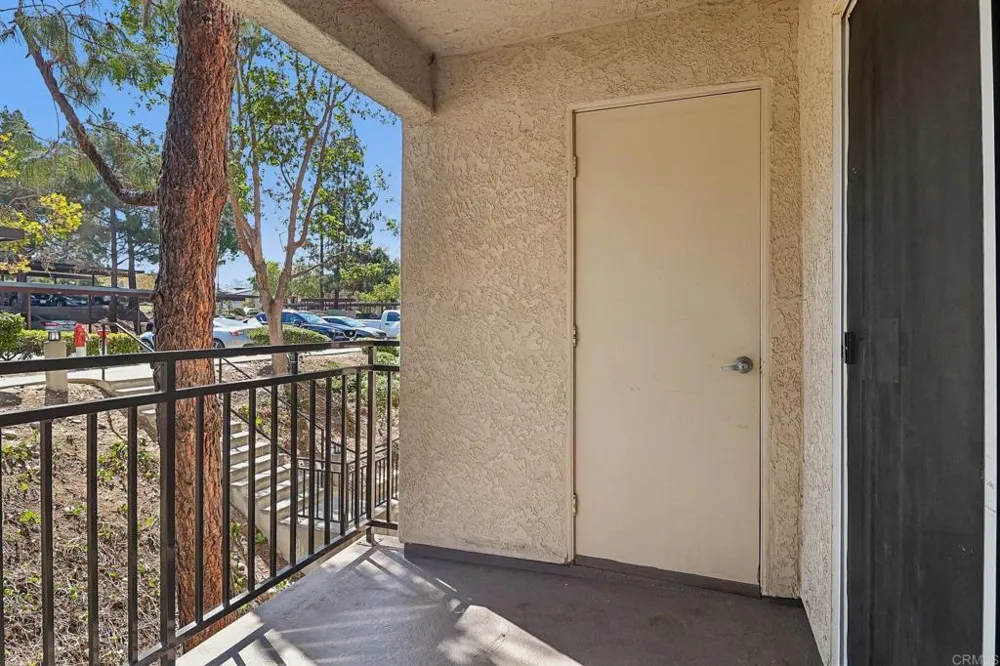 5648 Amaya Drive #118 La Mesa, CA 91942