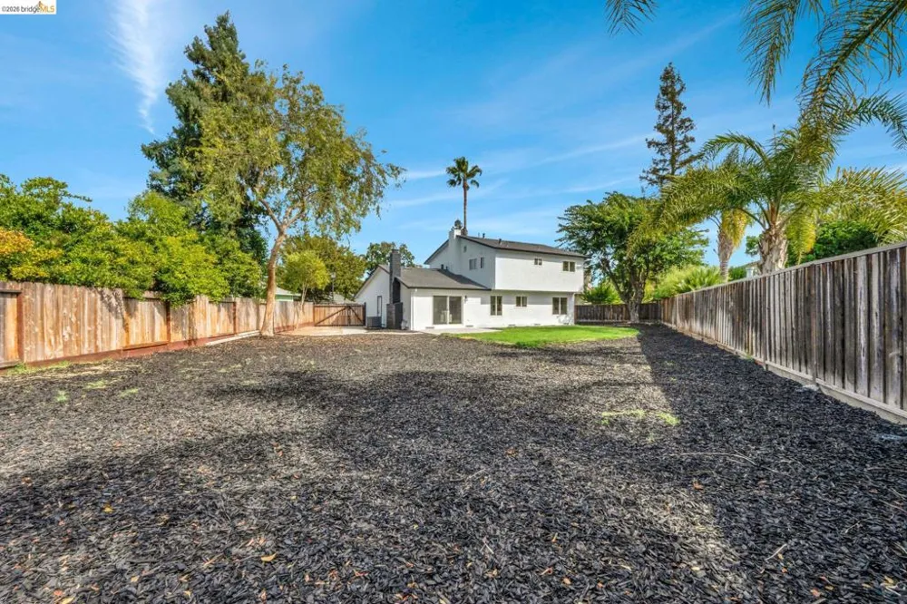 3672 Glacier Ct Pleasanton, CA 94588