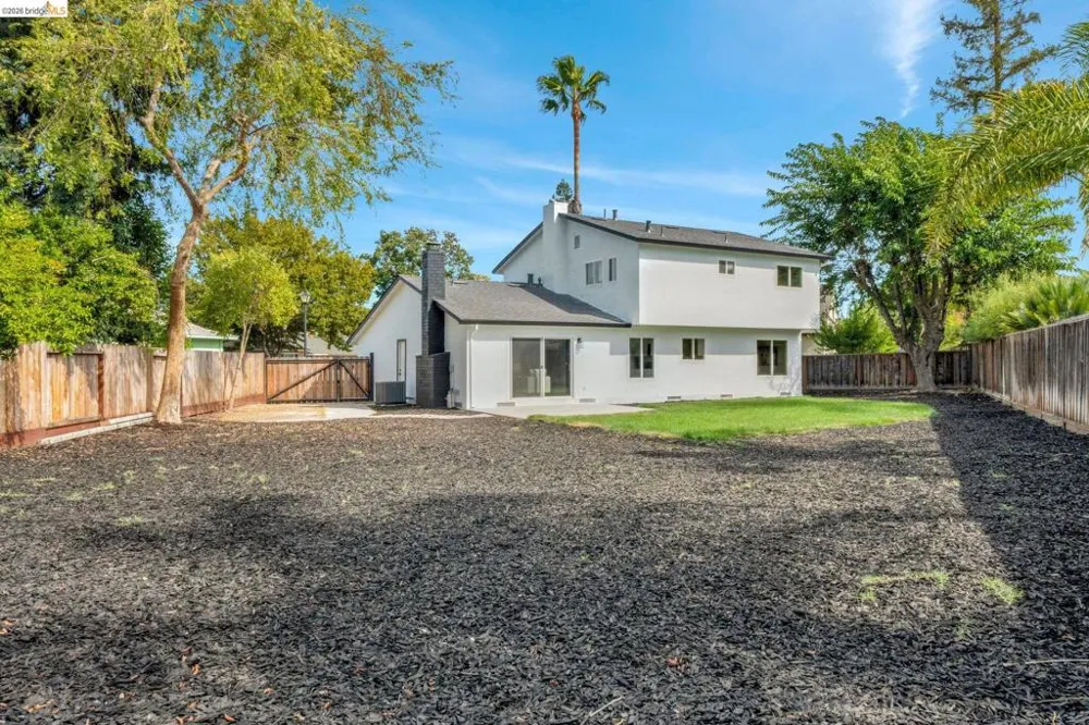 3672 Glacier Ct Pleasanton, CA 94588