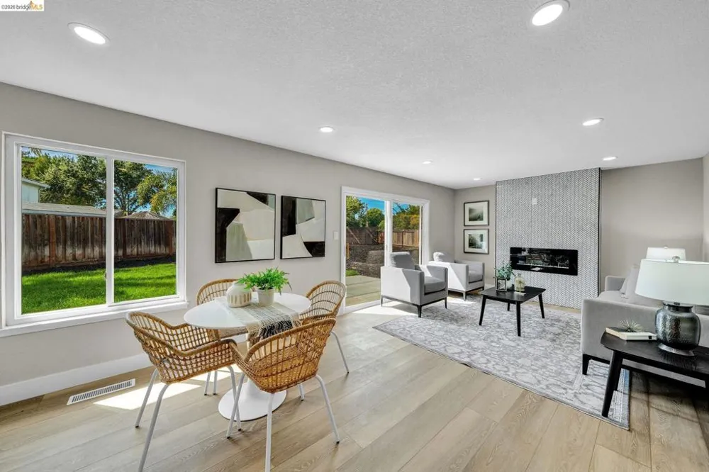 3672 Glacier Ct Pleasanton, CA 94588